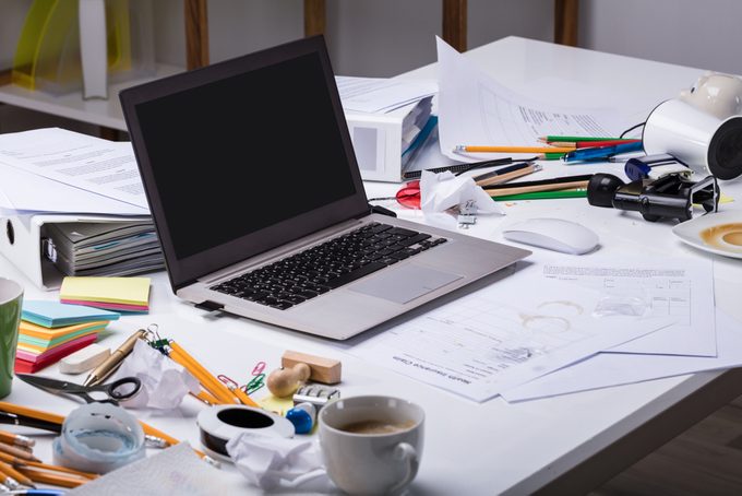 If Your Desk Is a Mess, You’re Probably a Genius
