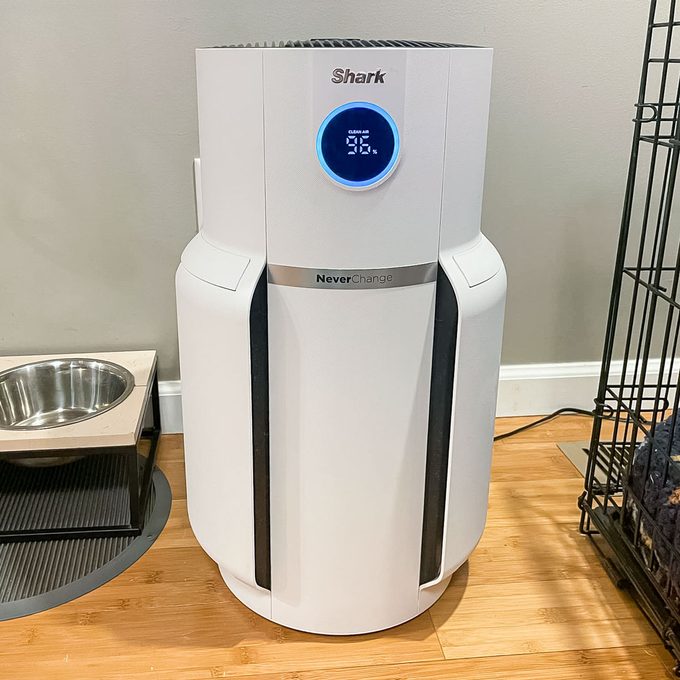 I Tried the Shark NeverChange Air Purifier Max, and It’s Filled With Useful Features